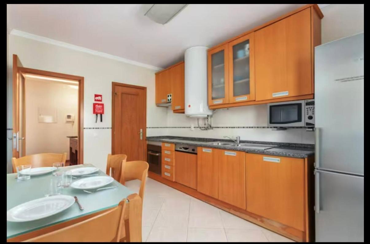 Blife Rya Private - Airport District de Faro